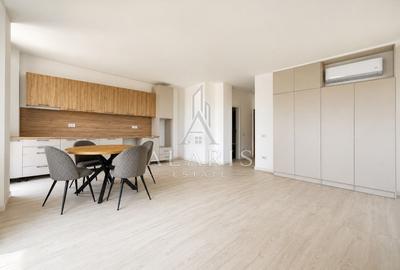 Apartament cu 2 camere semidecomandat, mobilat în Torontalului