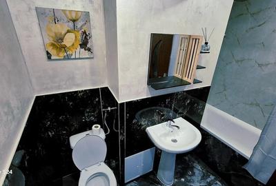 Apartament cu 2 camere decomandat în Central - 1