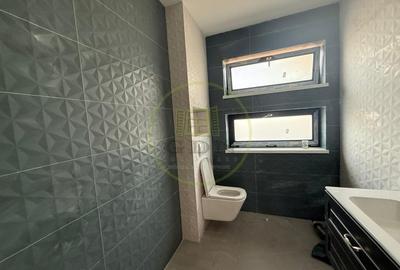 Casă individuală cu 7 camere cu Canalizare în Bariera Vâlcii - 12