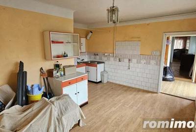 Casă cu 3 camere cu Teren 620 Mp în 7 Noiembrie - 5