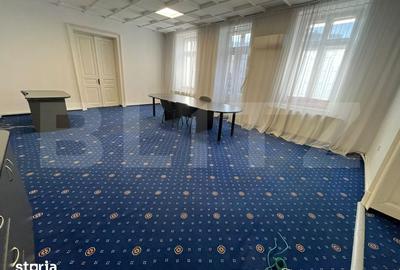 Spațiu comercial, de 70 mp, în Central - 2