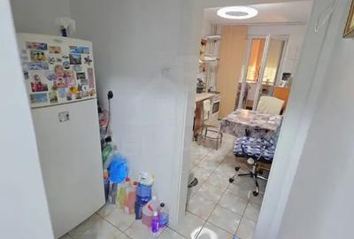 Apartament cu 2 camere decomandat în Ultracentral
