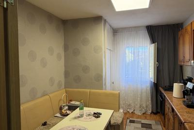 Apartament cu 4 camere în Petros