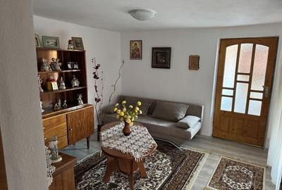 Casă cu 4 camere în Ceauru - 2