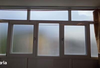 Apartament cu 3 camere semidecomandat în Central - 15