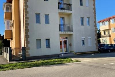 Apartament cu 3 camere decomandat în Giroc - 1