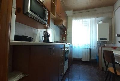 Apartament cu 2 camere decomandat în Central - 3