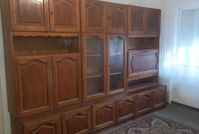 Apartament cu 2 camere semidecomandat în Iosia