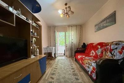 Apartament cu 2 camere semidecomandat în Km 4-5 - 2