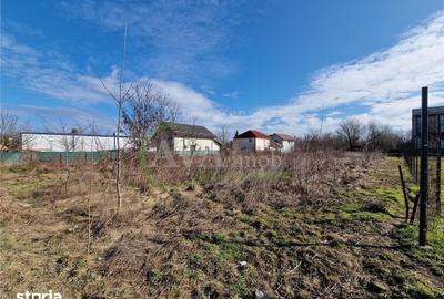 Teren de 2527 mp, în Central - 1