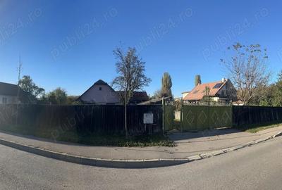 Teren de 2833 mp, în Central - 3