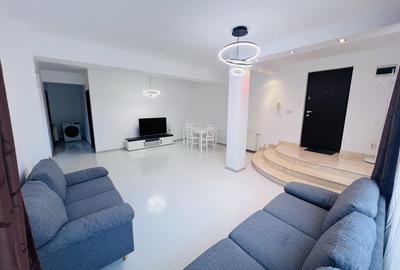 Apartament cu 2 camere semidecomandat, mobilat în Eminescu