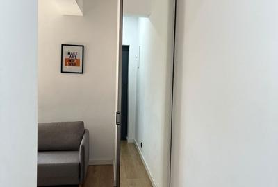 Garsonieră decomandată în P-ța Universității - 2