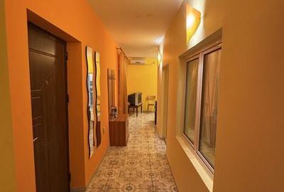 Casă cu 4 camere cu Teren 113 Mp în Central - 1