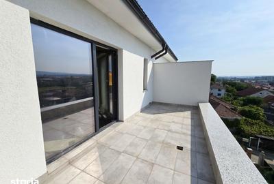 Casă cu 5 camere cu Teren 244 Mp în Dâmbul Rotund
