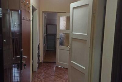 Apartament cu 2 camere semidecomandat în Spitalul Județean - 1