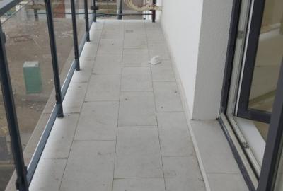Apartament cu 3 camere decomandat în Galata - 16