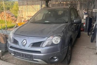 Casă cu 5 camere în Central