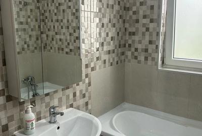 Apartament cu 3 camere semidecomandat în Central - 3
