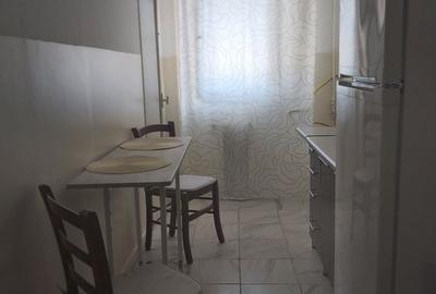 Apartament cu 2 camere decomandat în Găvana - 2