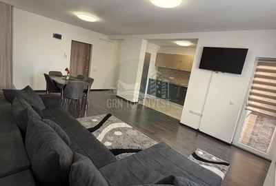 Apartament cu 3 camere, mobilat în Central
