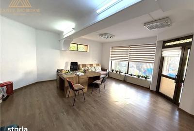 Spațiu comercial, de 60 mp, în Central