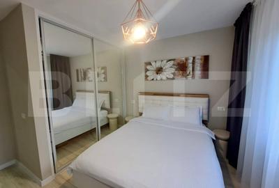 Apartament cu 2 camere semidecomandat, mobilat în Tractorul - 6