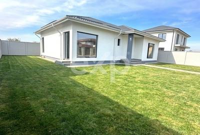 Casă individuală cu 4 camere cu Teren 400 Mp în Țegheș