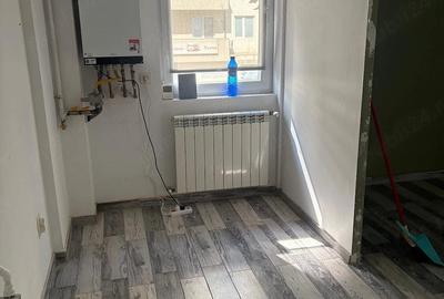 Spațiu comercial, de 46 mp, în Central