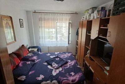 Apartament cu 3 camere decomandat în Bartolomeu - 7