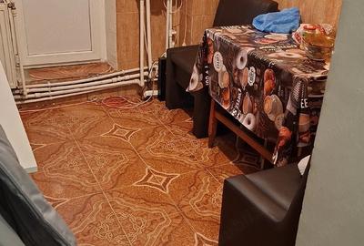 Apartament cu 3 camere decomandat în Central - 3