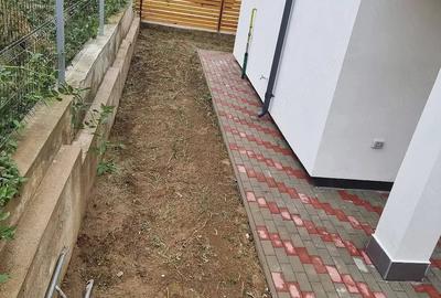 Casă cu Teren 170 Mp în Central