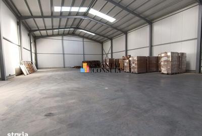 Spațiu comercial, de 560 mp, în Central - 8