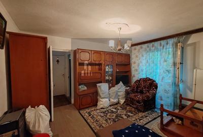 Apartament cu 2 camere semidecomandat, mobilat în Drumul Găzarului