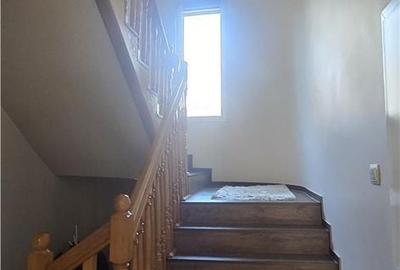 Casă cu 4 camere cu Teren 954 Mp în Calea Moldovei - 9