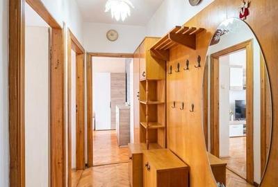 Apartament cu 2 camere semidecomandat în Seleuș