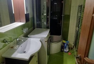 Apartament cu 2 camere decomandat în Dosu Bricii
