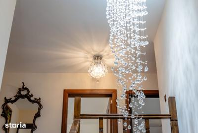 Casă cu 4 camere decomandat cu Teren 500 Mp în Valu lui Traian