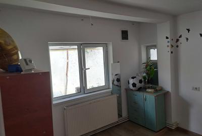 Spațiu comercial, de 120 mp, în Central