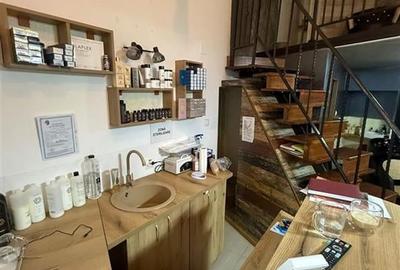 Spațiu comercial, de 35 mp, în Central - 5