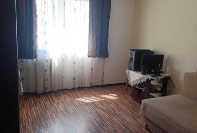 Garsonieră decomandată în Mioriței - 1