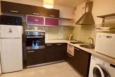 Apartament cu 2 camere decomandat în Unirii - 2