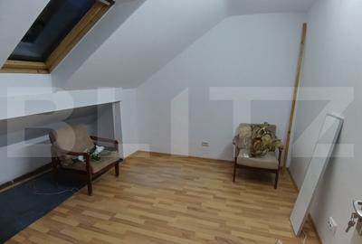 Apartament cu 3 camere decomandat, mobilat în Central