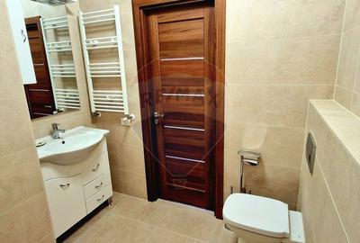 Apartament cu 3 camere decomandat în Aurel Vlaicu - 2