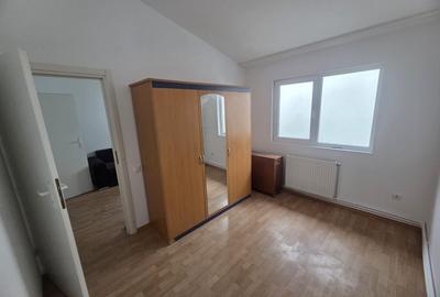 Apartament cu 2 camere semidecomandat, mobilat în Berceni - 7