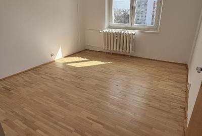 Apartament cu 3 camere decomandat în Drumul Taberei - 1
