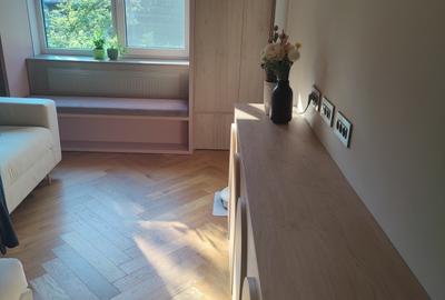Apartament cu 4 camere decomandat, mobilat în Crângași - 13