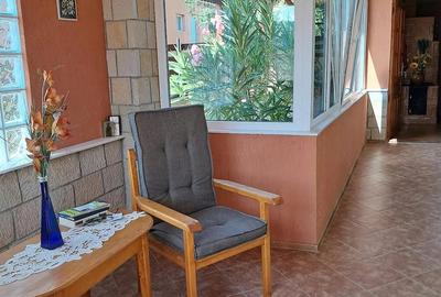 Casă cu Teren 924 Mp în Lupești