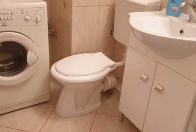 Apartament cu 2 camere decomandat în 5 Călărasi - 7