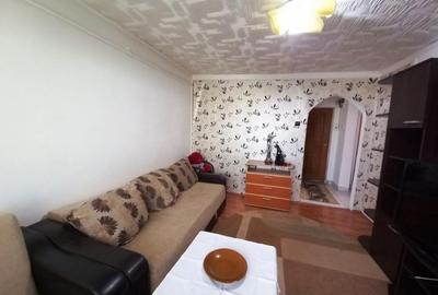 Apartament cu 2 camere decomandat, mobilat în Vest